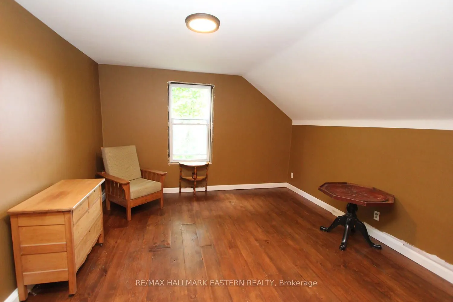 2 McLean Avenue