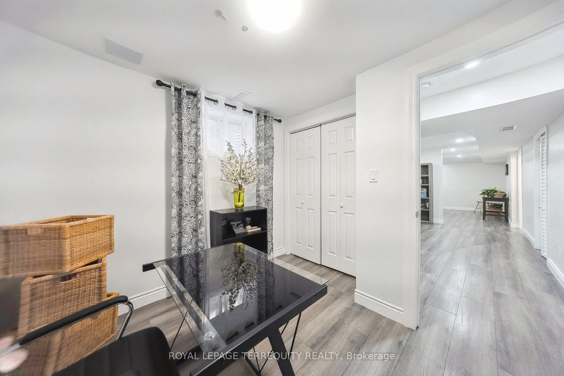 8465 Kelsey Crescent
