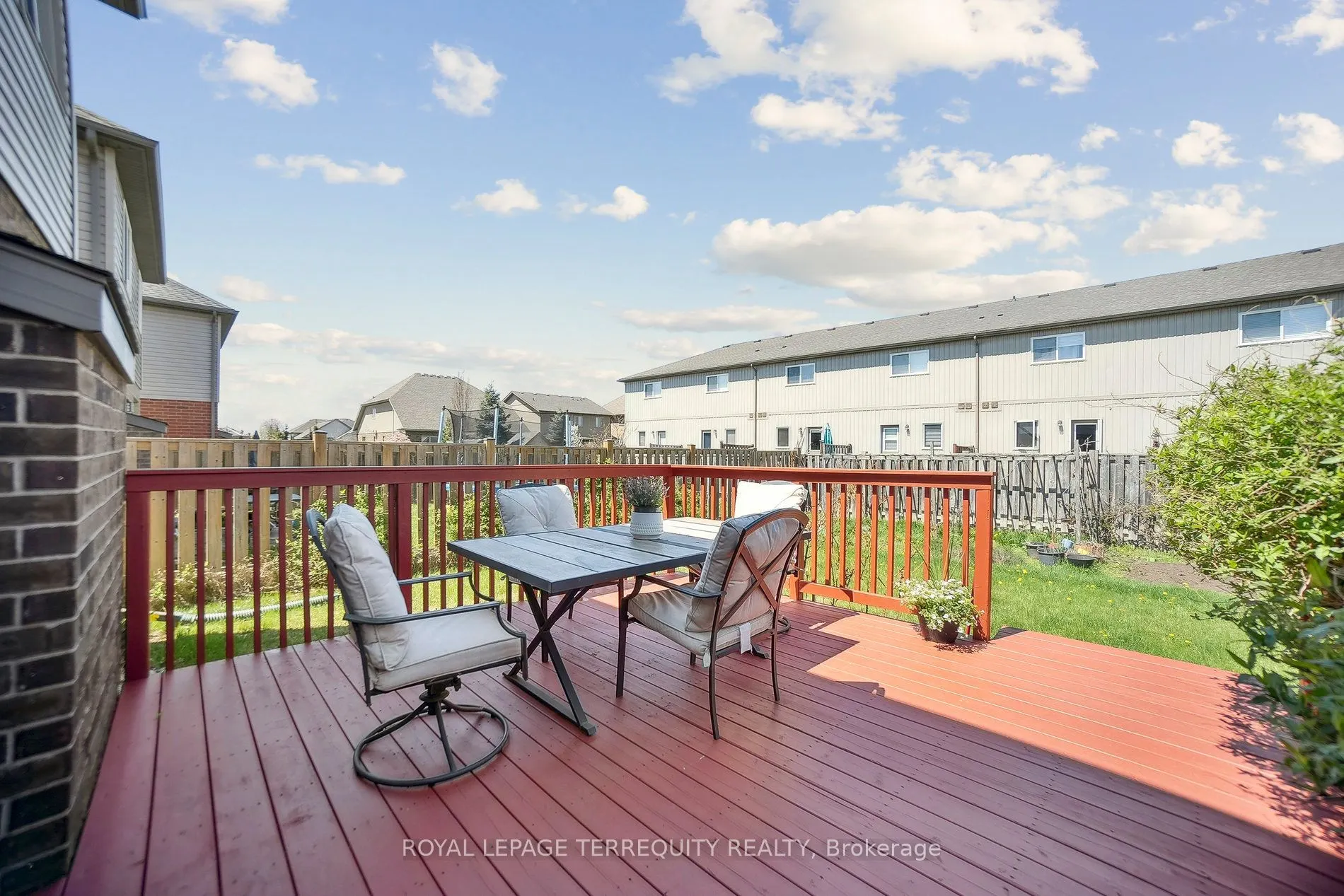 8465 Kelsey Crescent