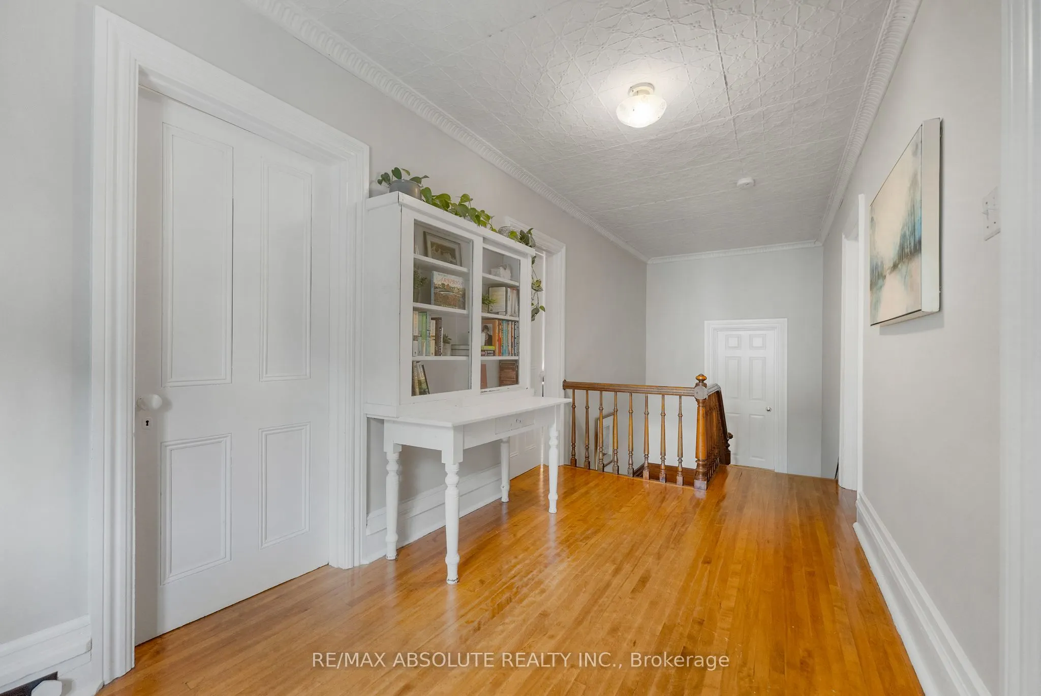 241 John Street N