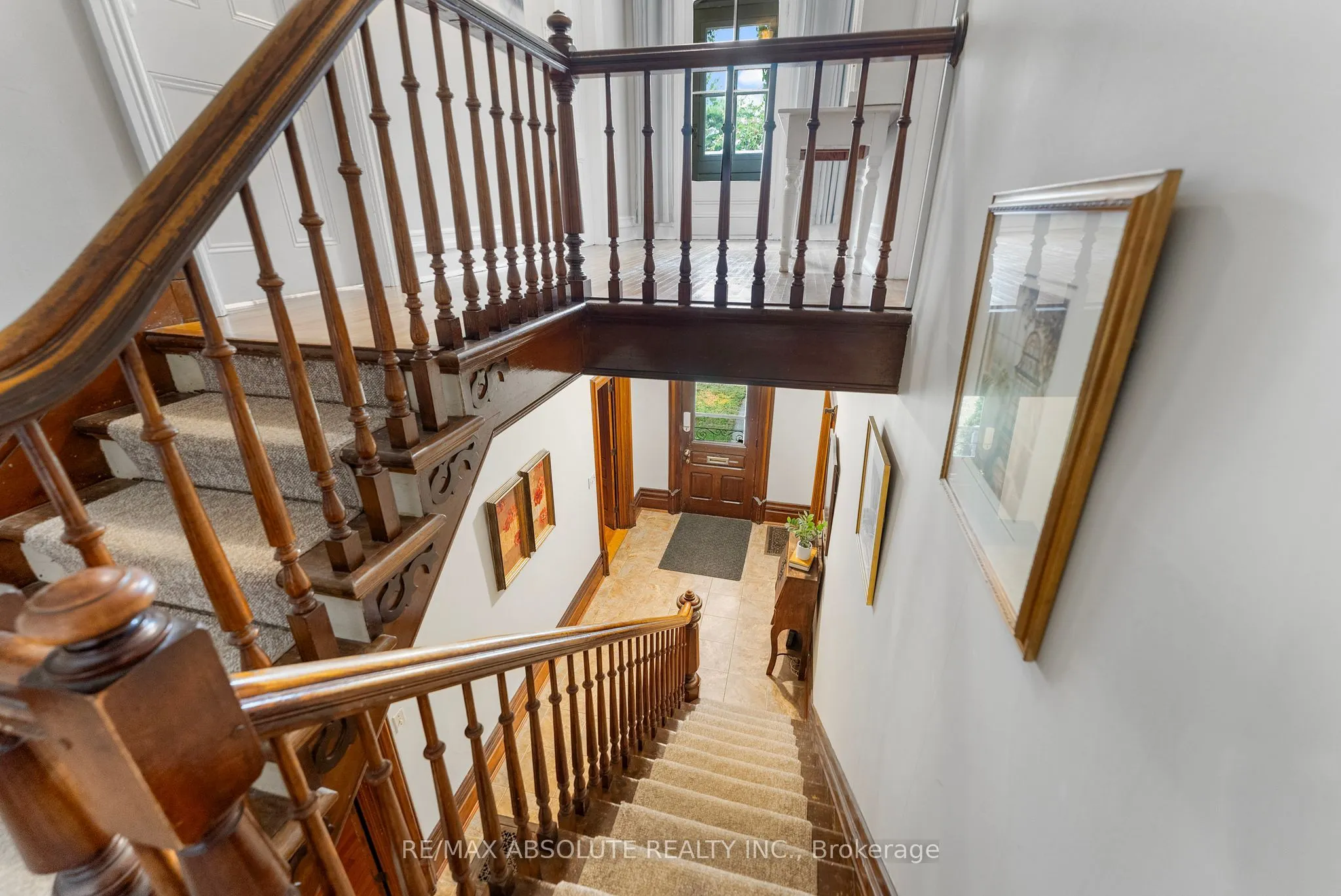 241 John Street N