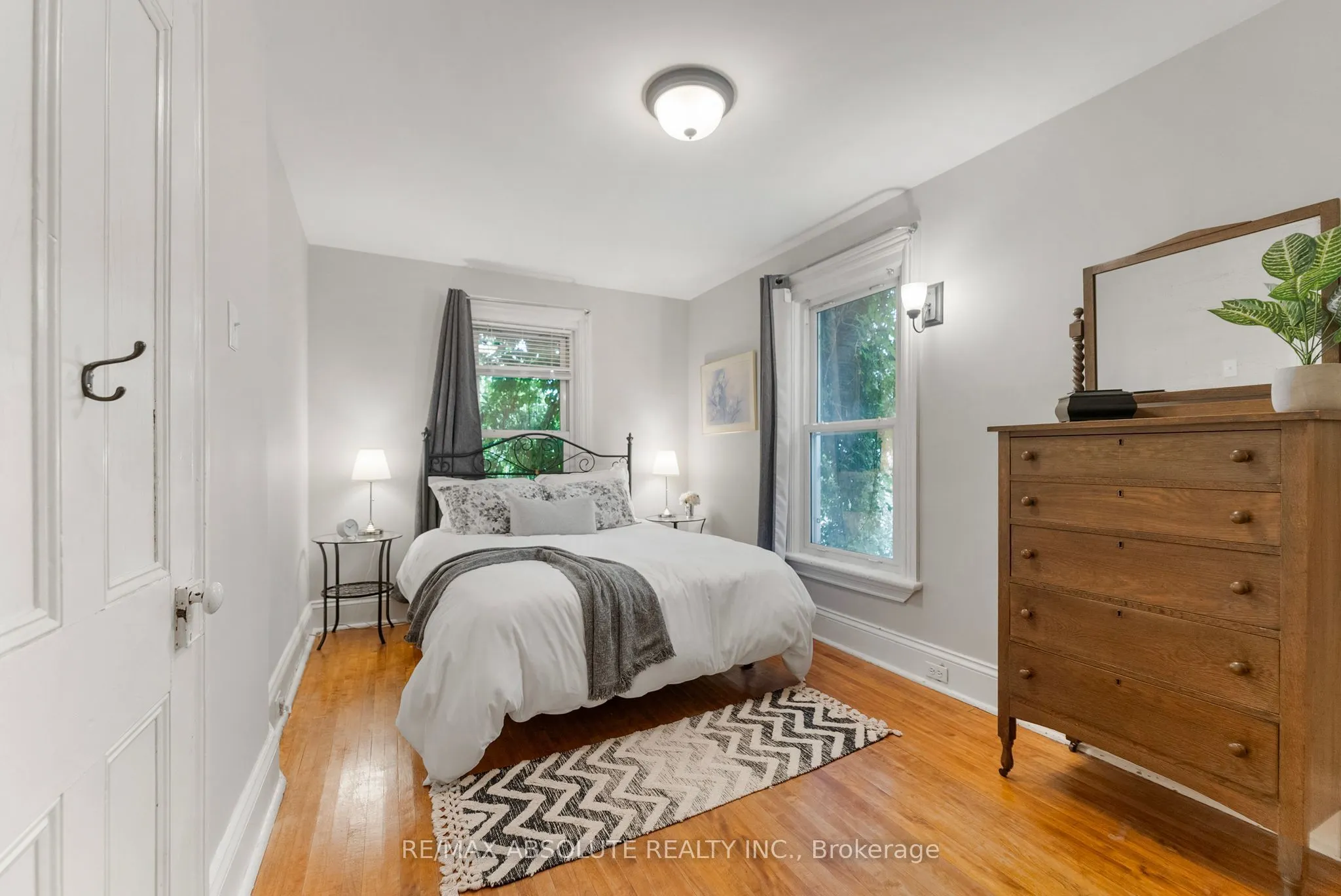 241 John Street N