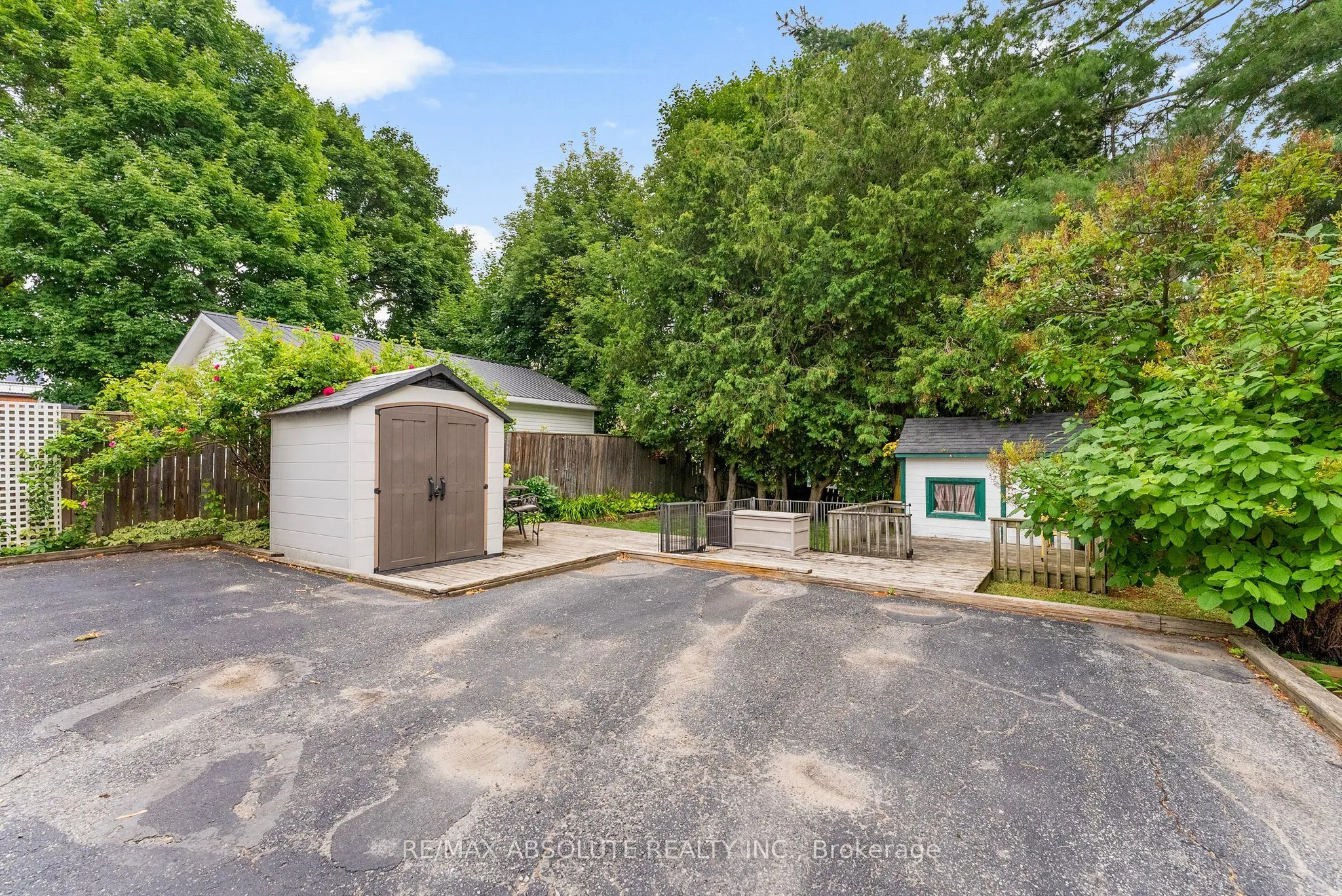 241 John Street N