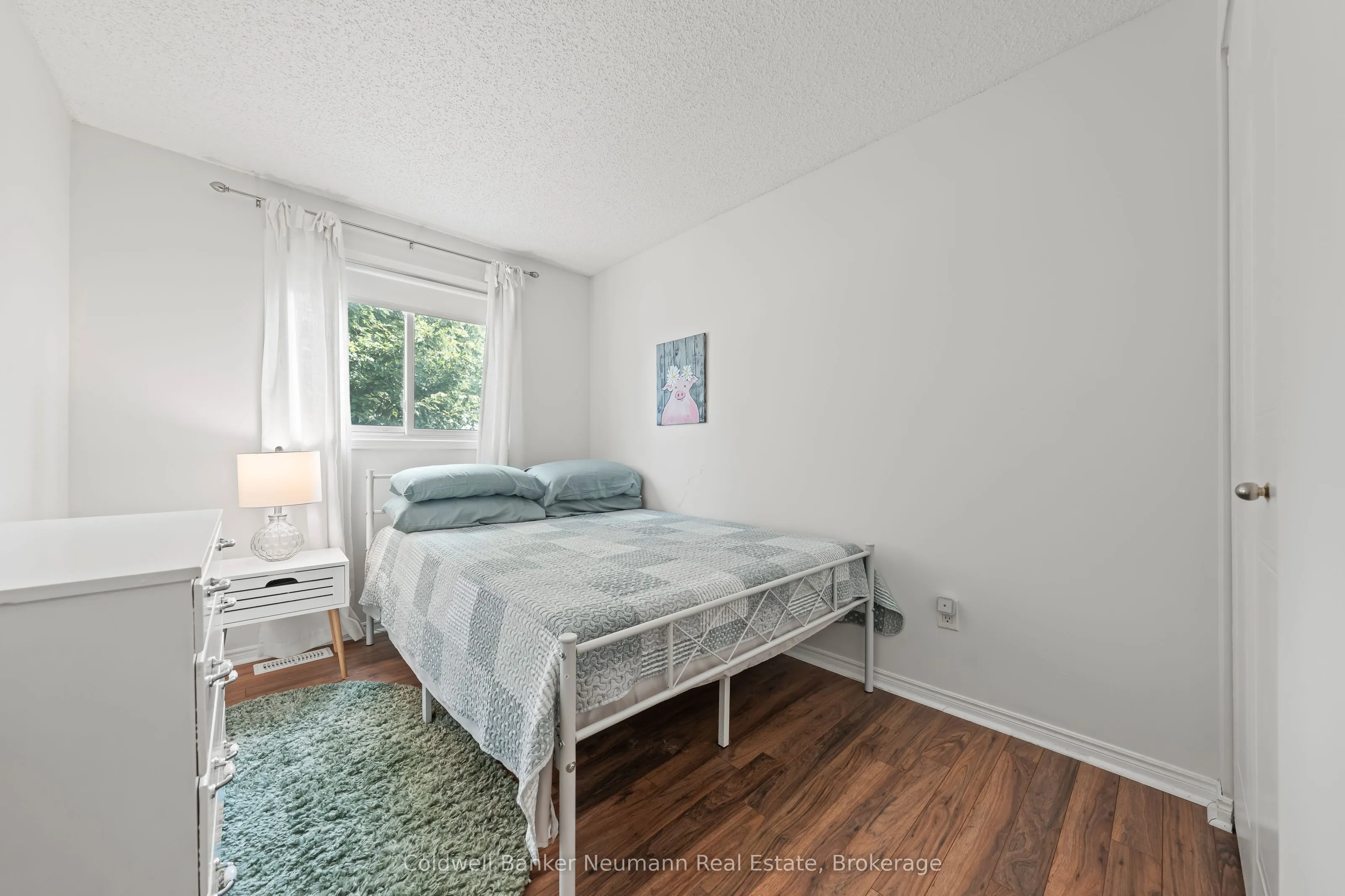 625 Holman Crescent