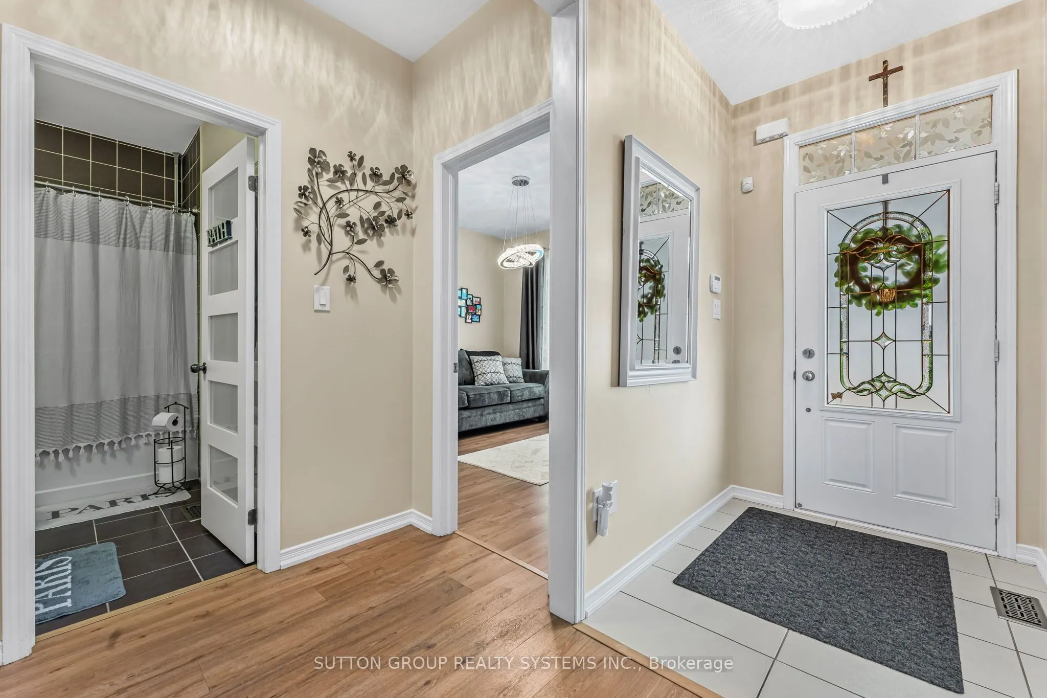 8424 Mulberry Drive