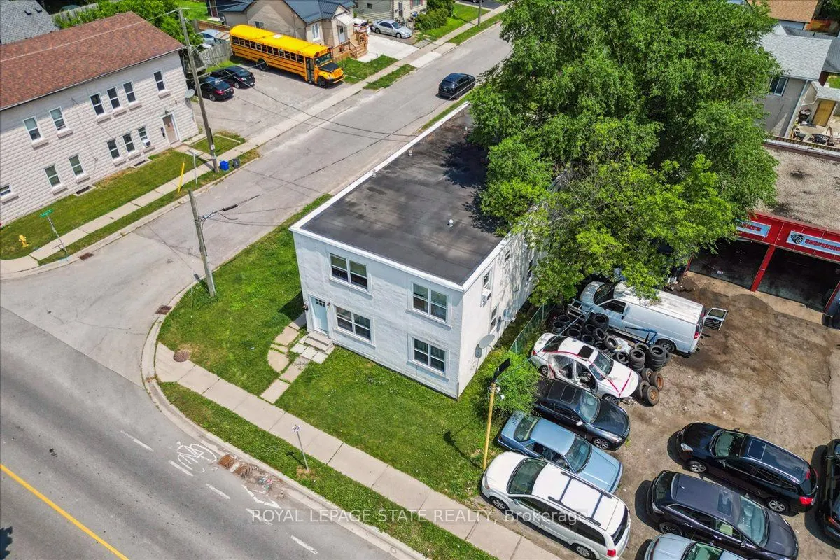 63 Pelham Road