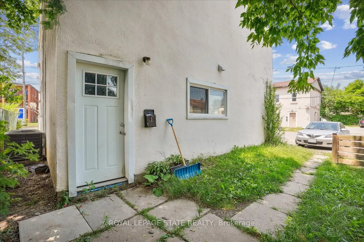 63 Pelham Road