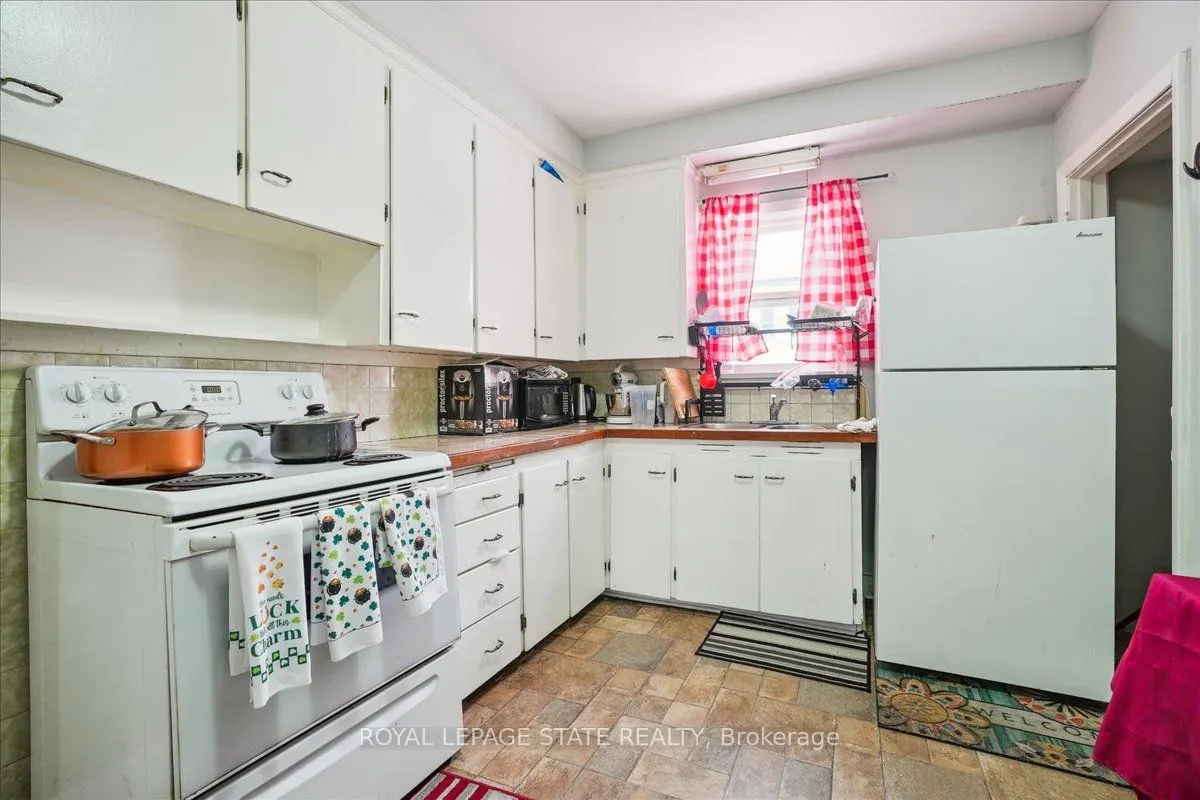 63 Pelham Road