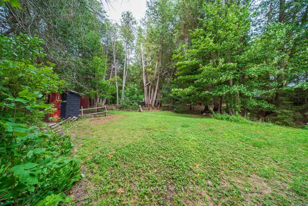 1087C Hills Lake Road