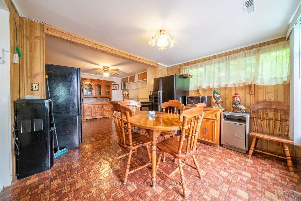 1087C Hills Lake Road