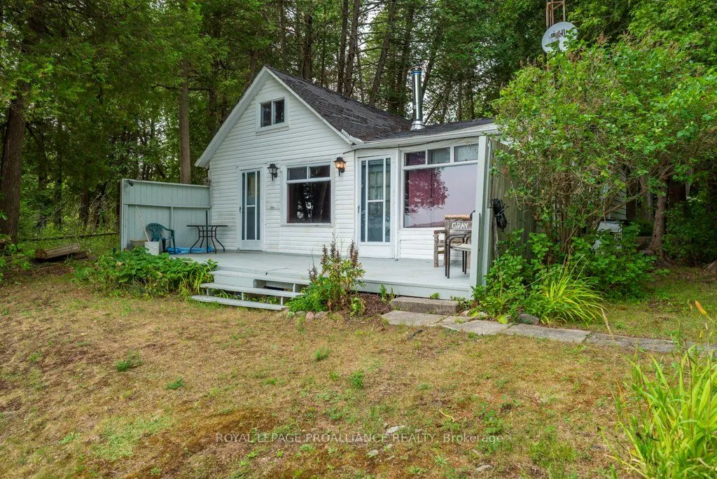 1087C Hills Lake Road
