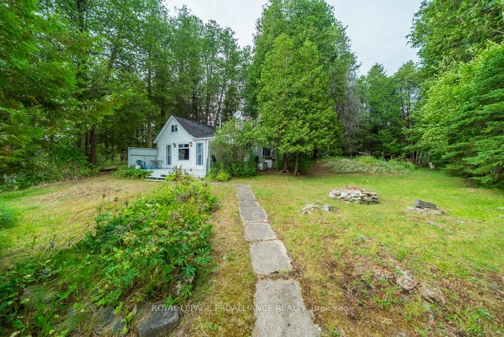 1087C Hills Lake Road