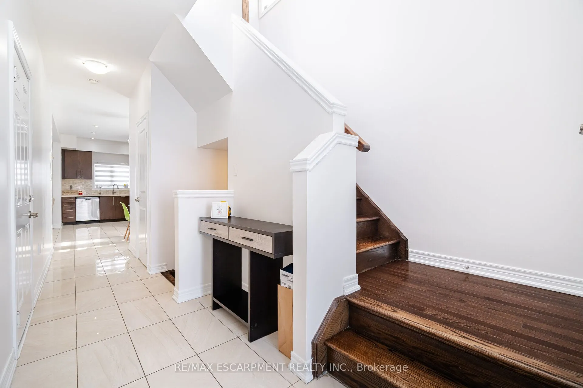 136 Westbank Trail