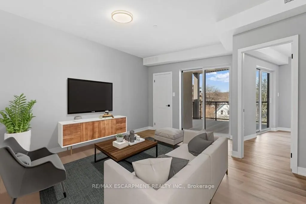 5002 King Street, #508