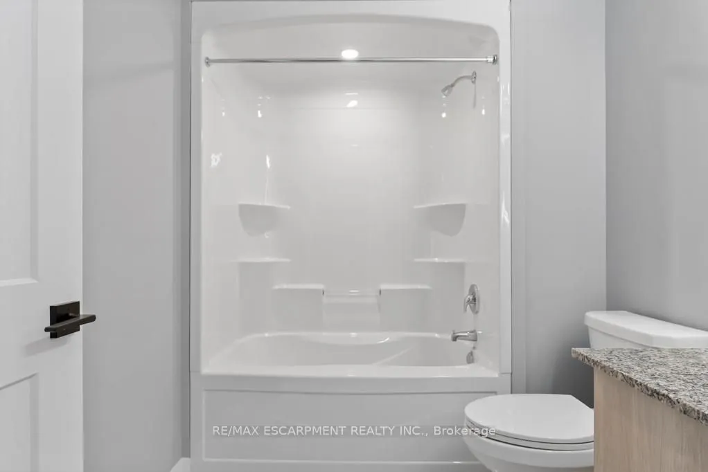 5002 King Street, #508