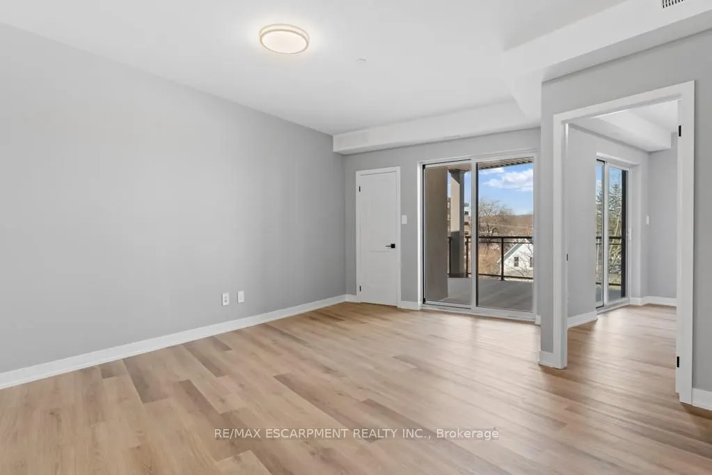 5002 King Street, #508