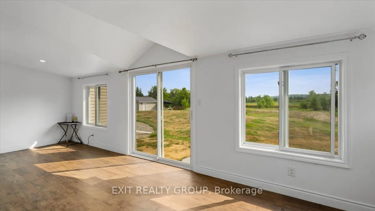 323 Mapleview Road