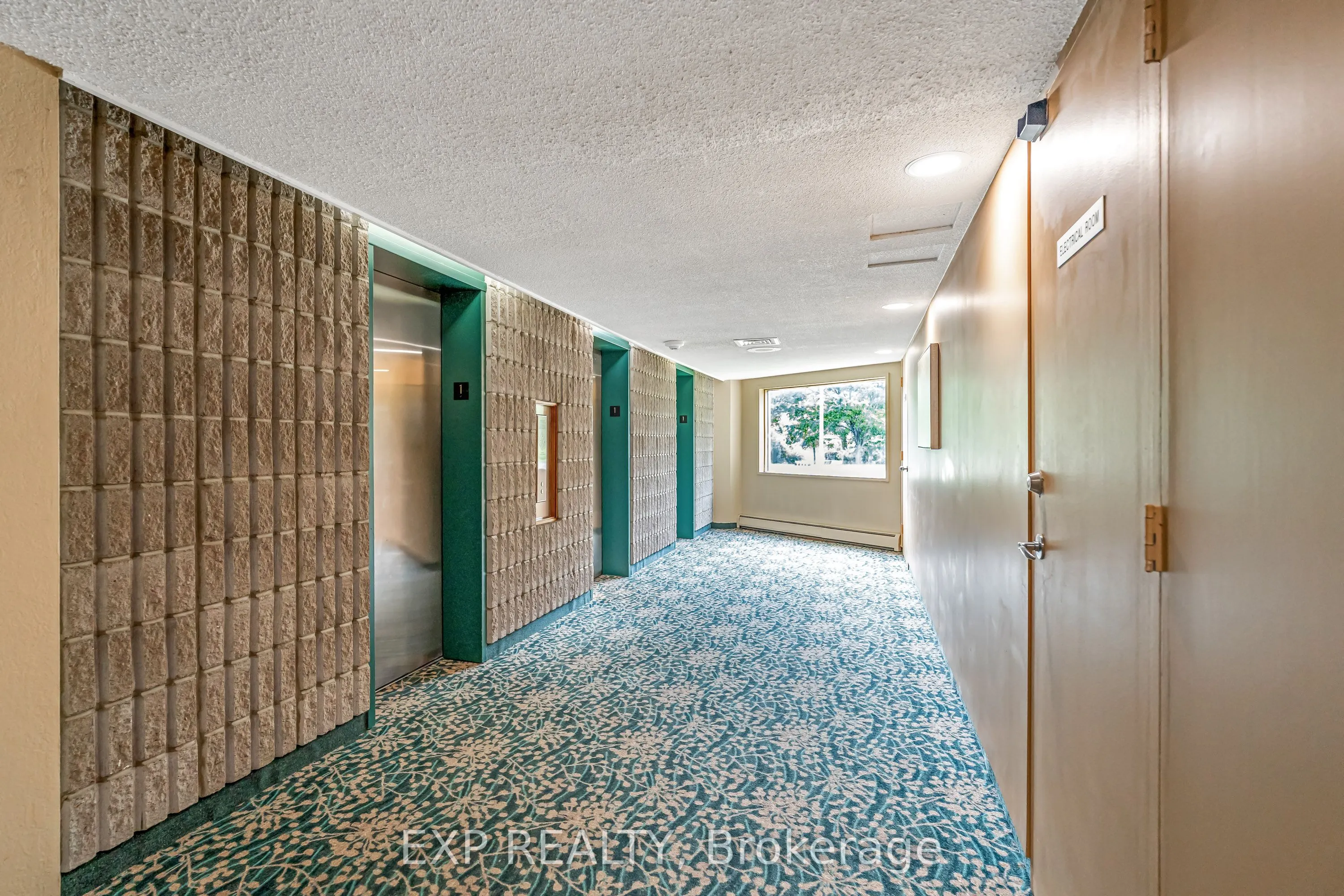 415 Greenview Avenue, #1301