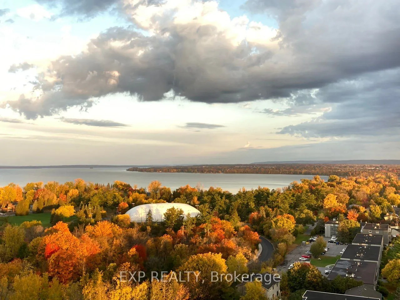415 Greenview Avenue, #1301