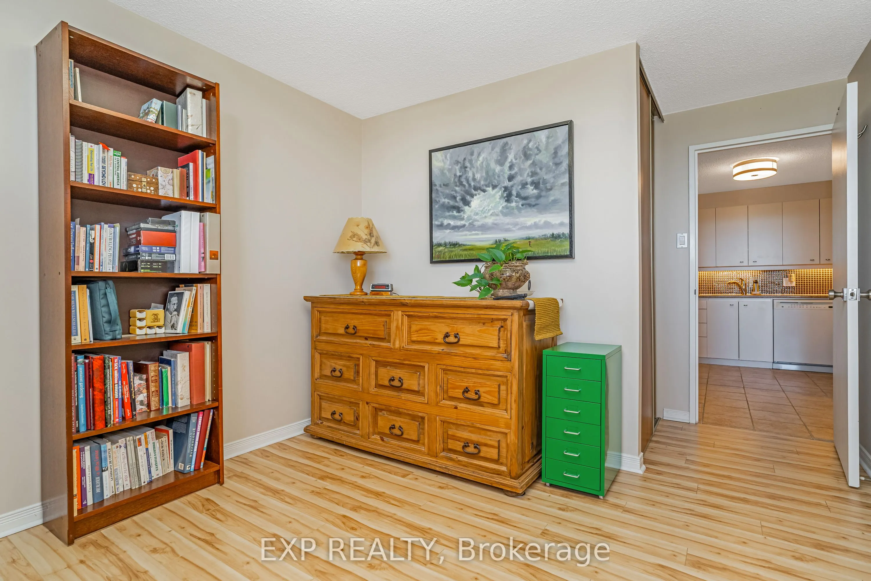 415 Greenview Avenue, #1301