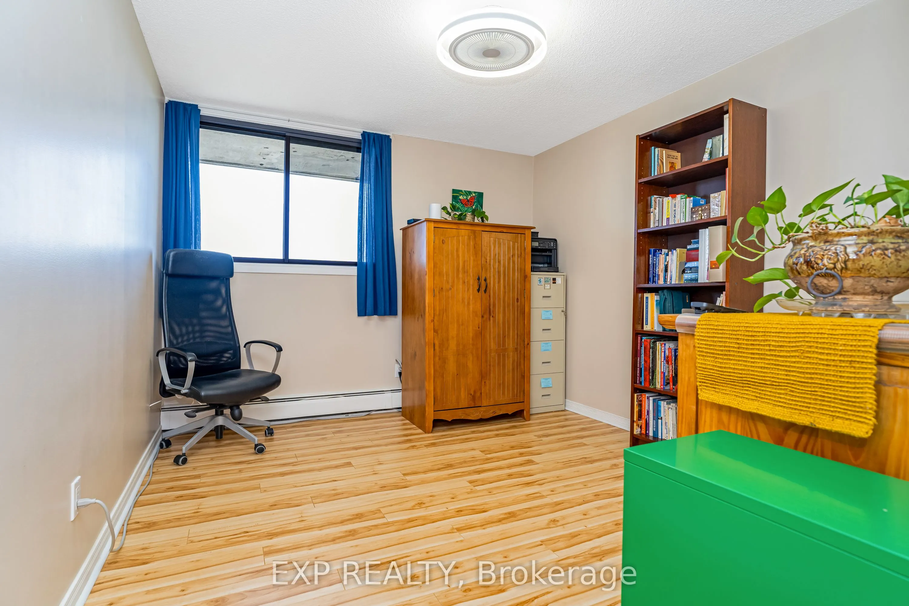 415 Greenview Avenue, #1301