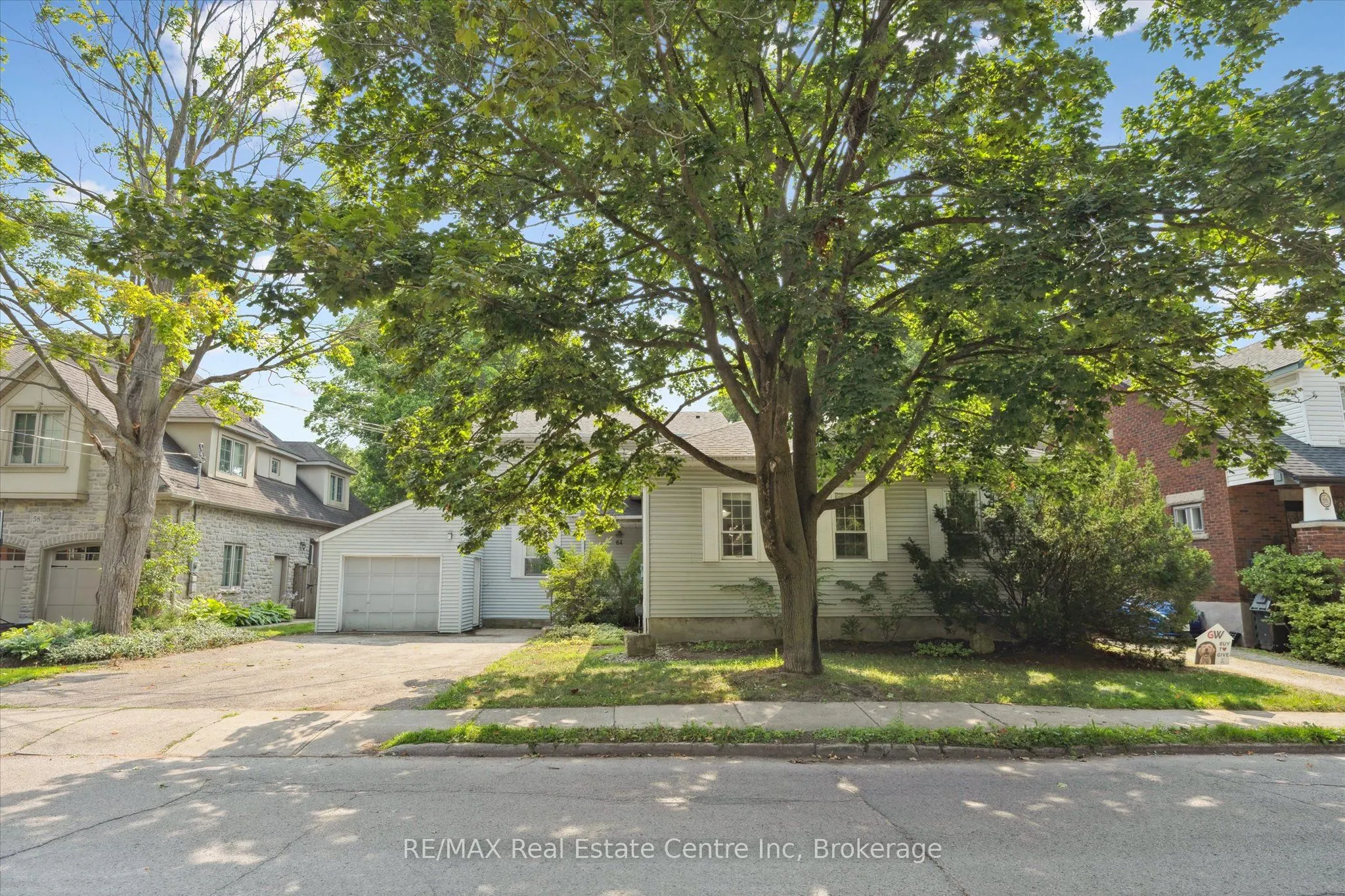 64 Stuart Street