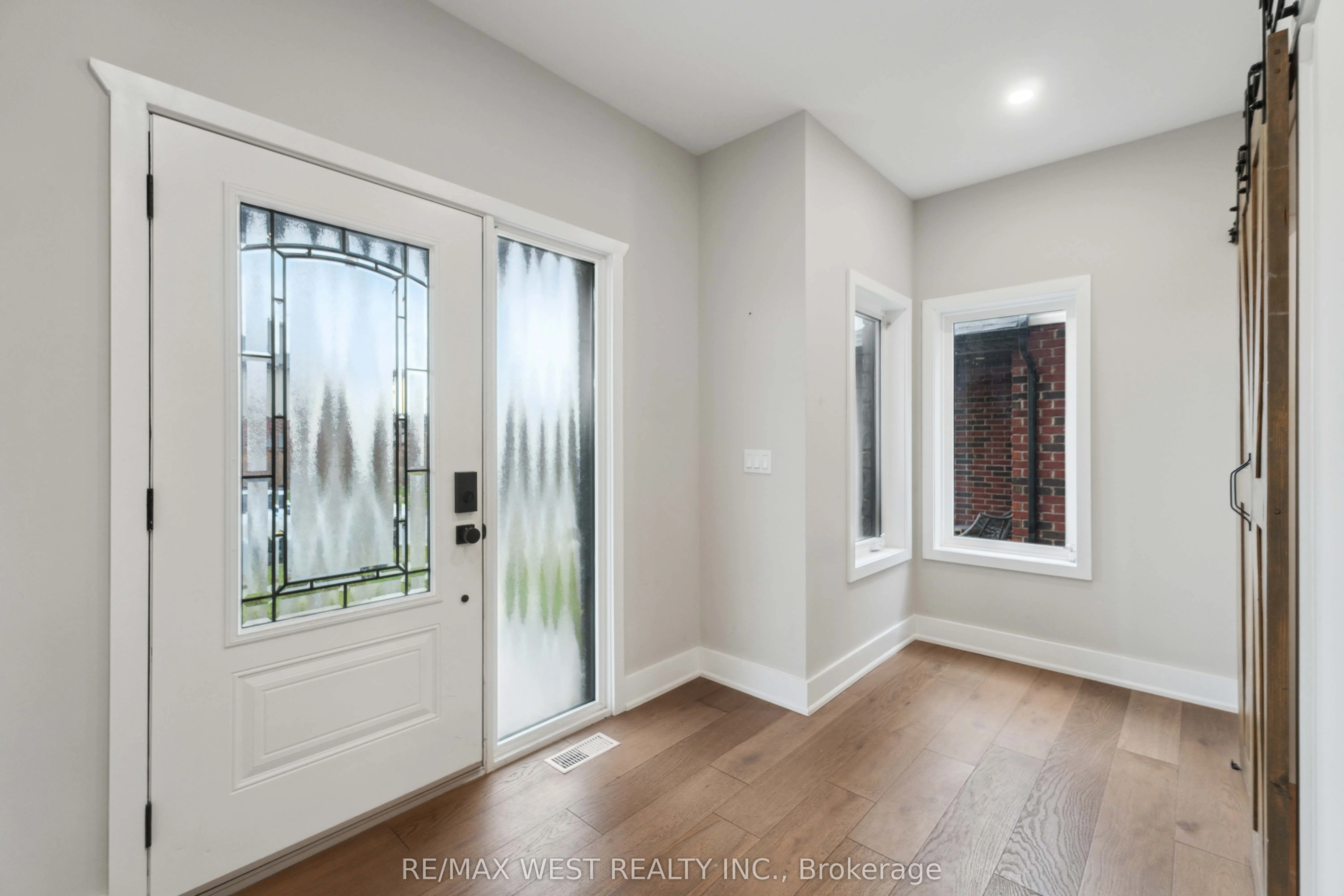 210 S Pelham Road