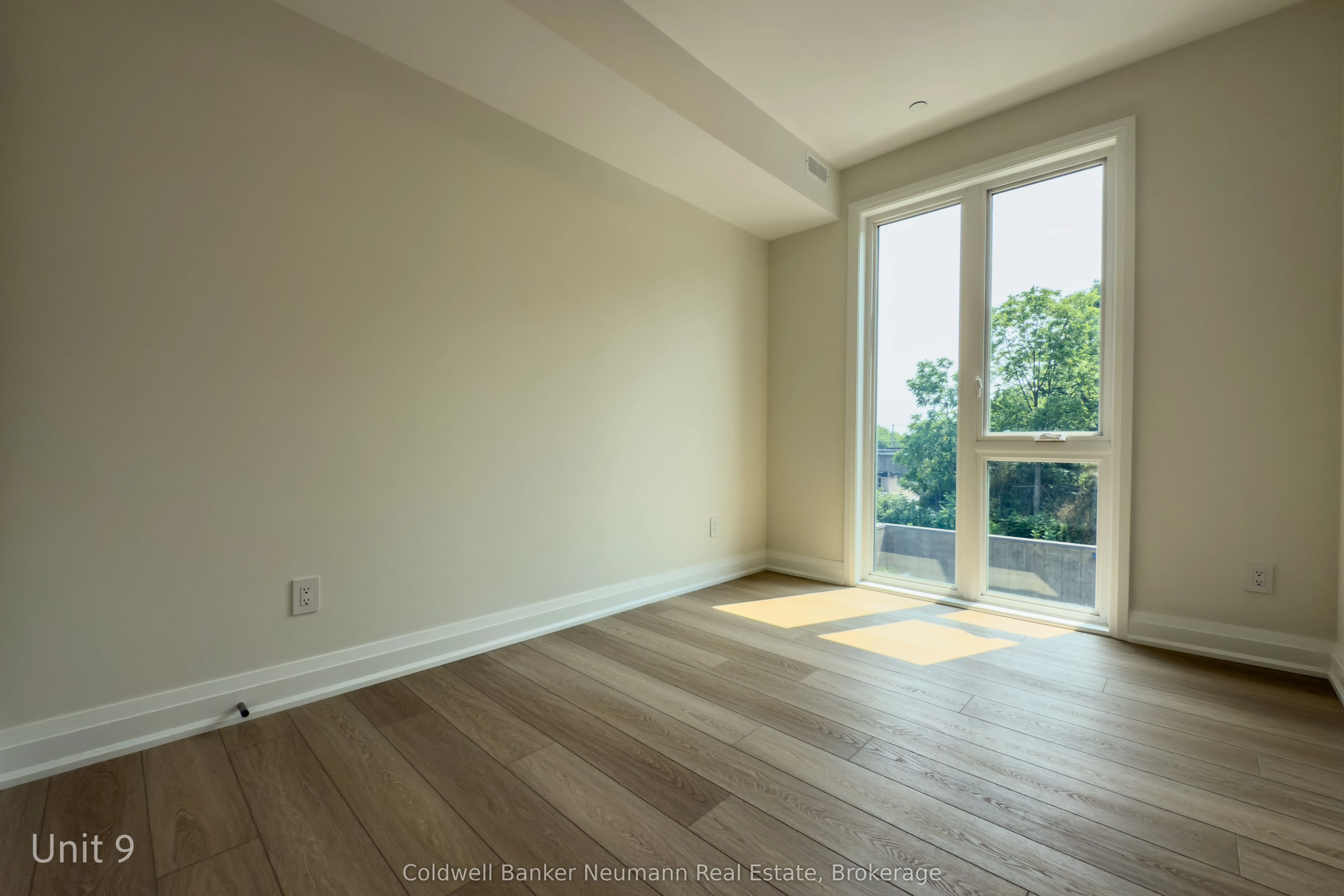14 Stevenson Street N, #9