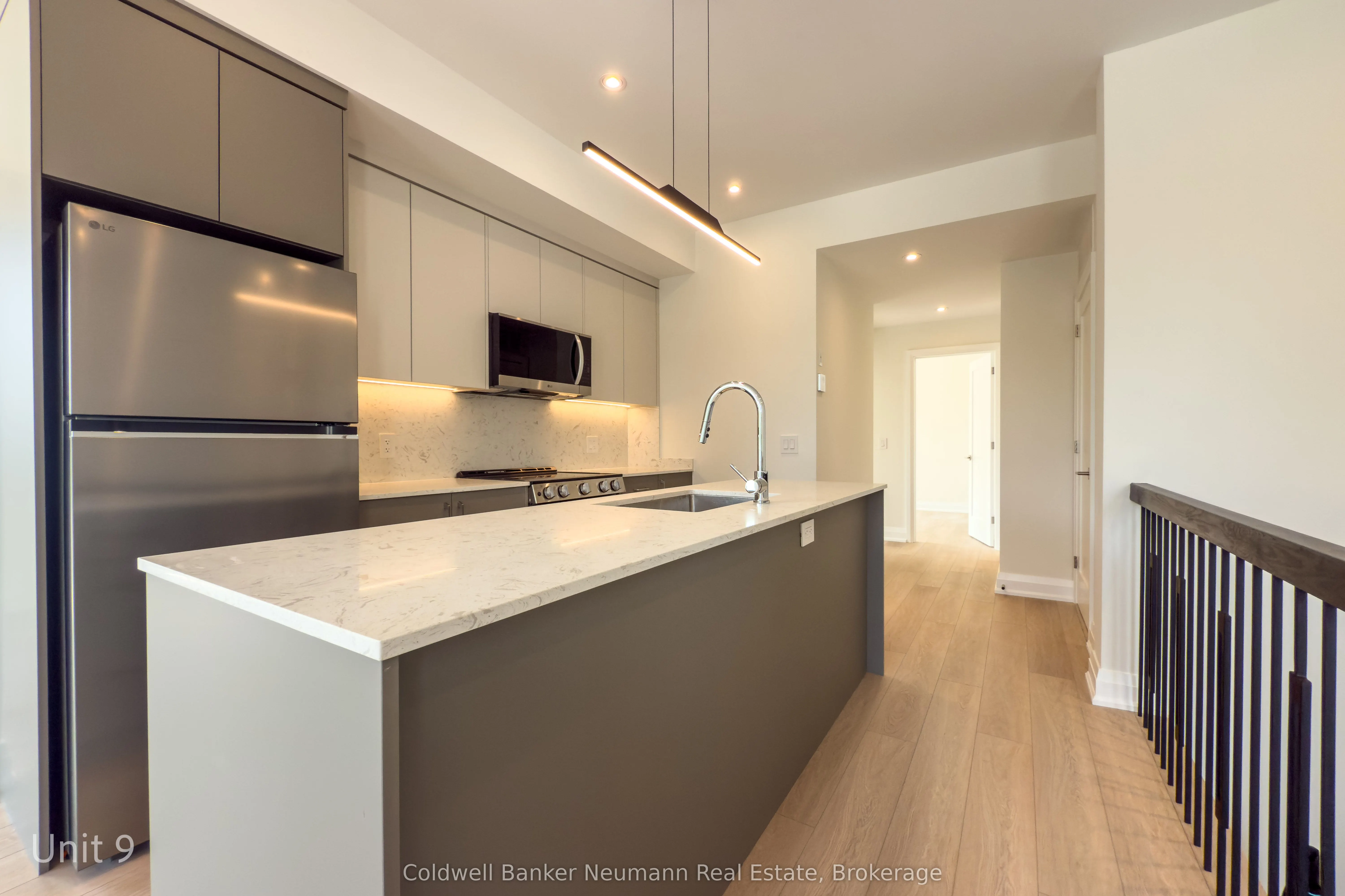 14 Stevenson Street N, #9
