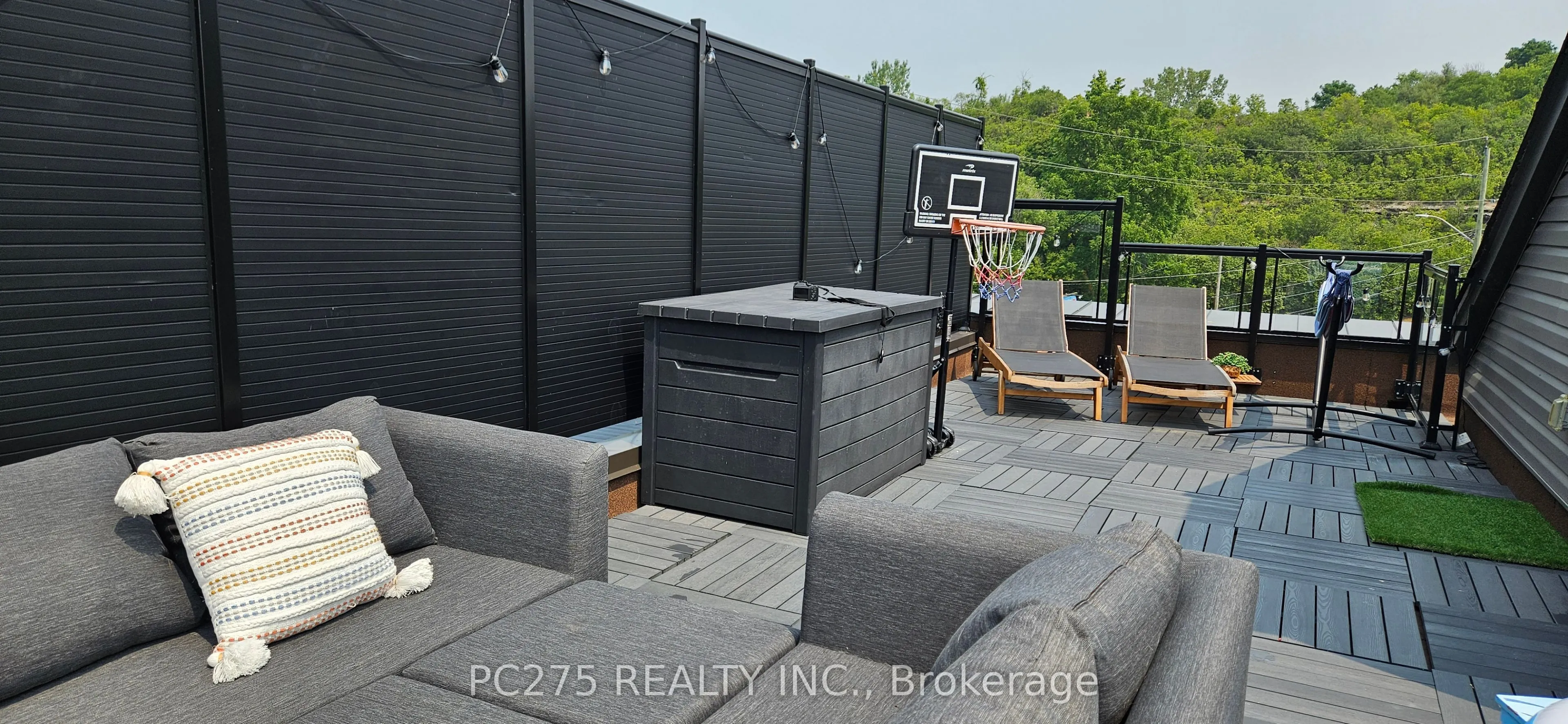 2 Willow Street, #34