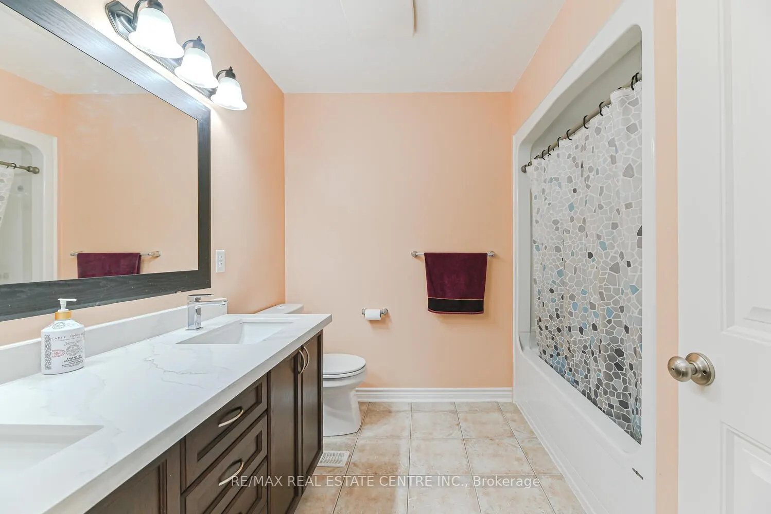 535 Margaret Street, #4