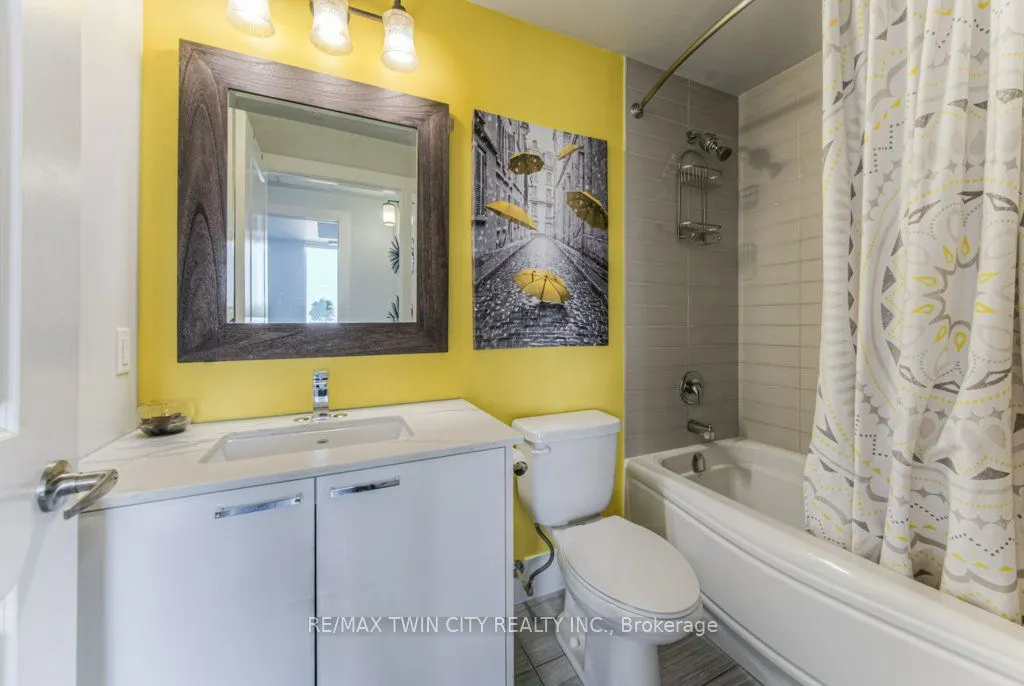 155 St Leger Street, #401