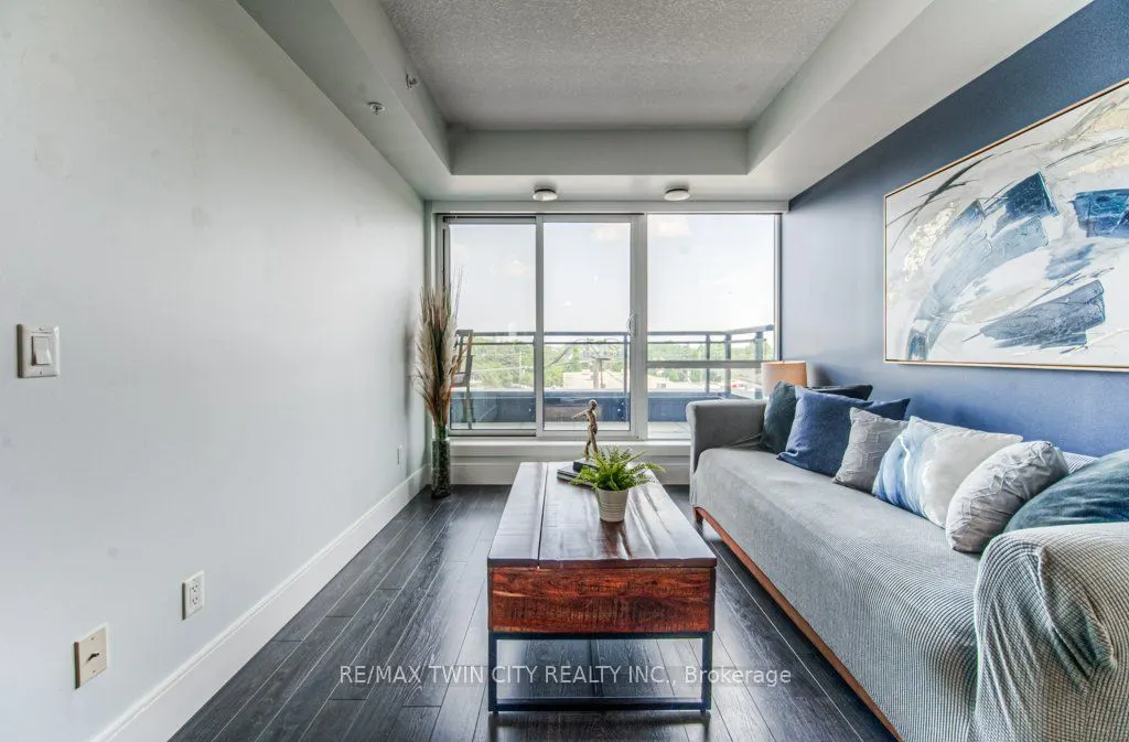 155 St Leger Street, #401