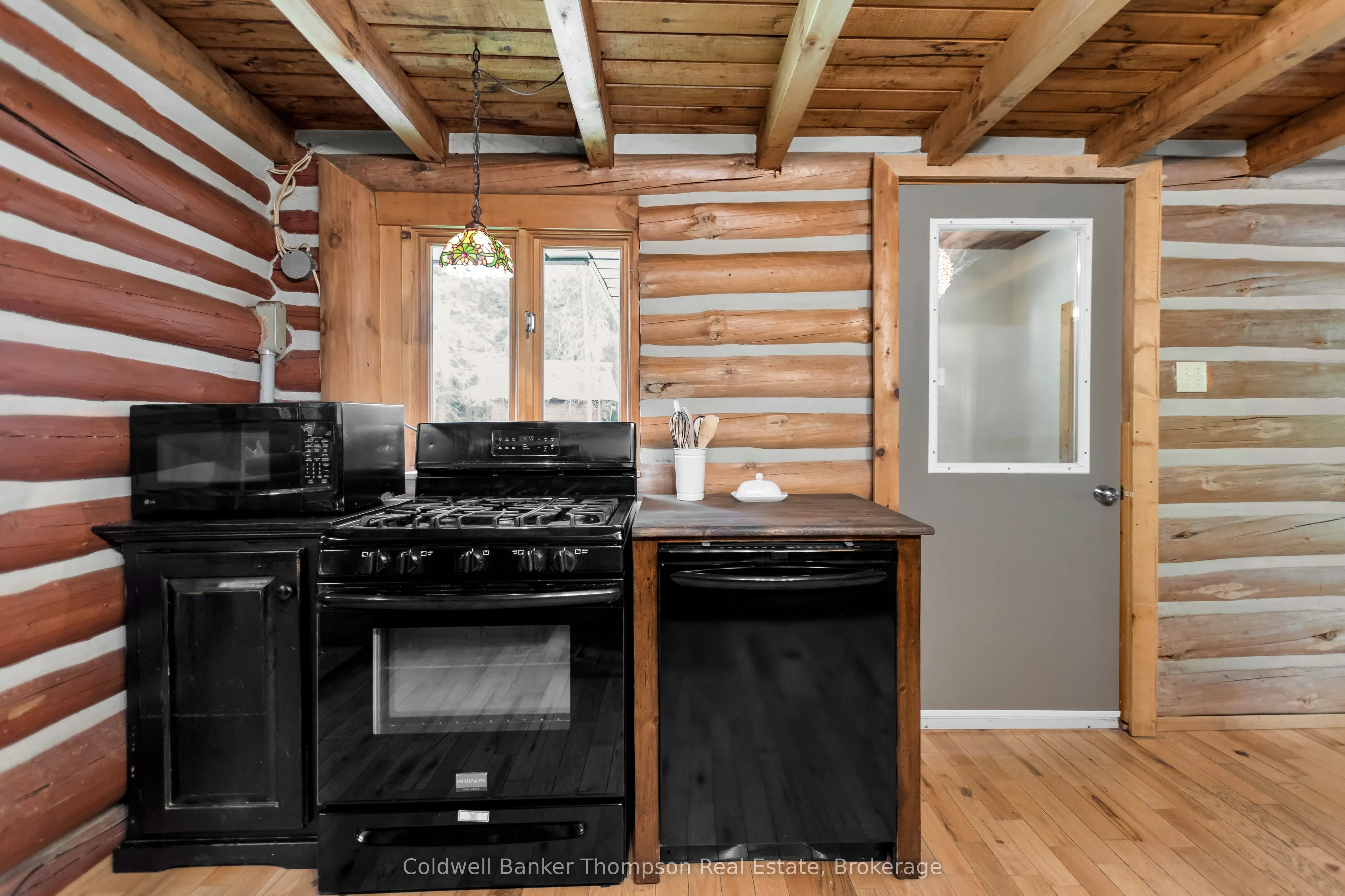 3575 Ravenscliffe Road