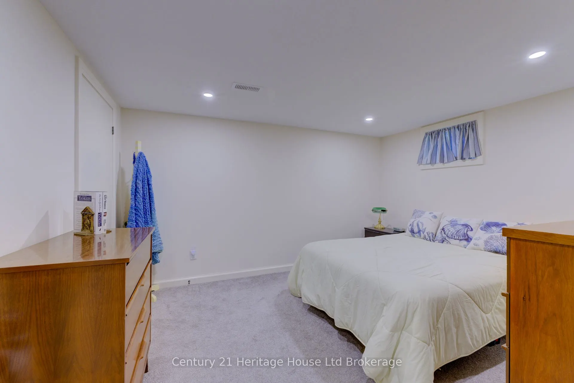 35 Tanager Drive