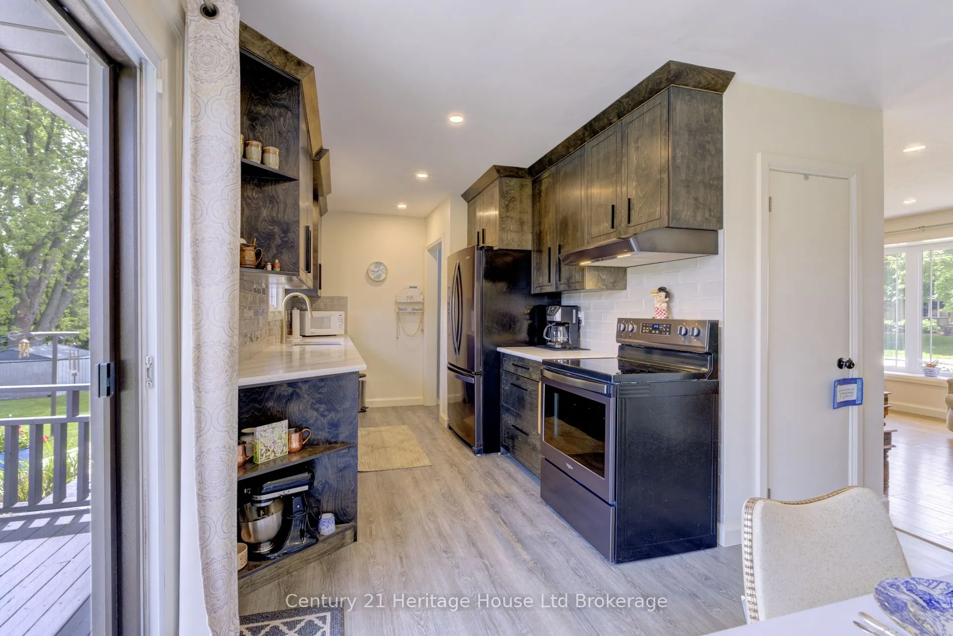 35 Tanager Drive