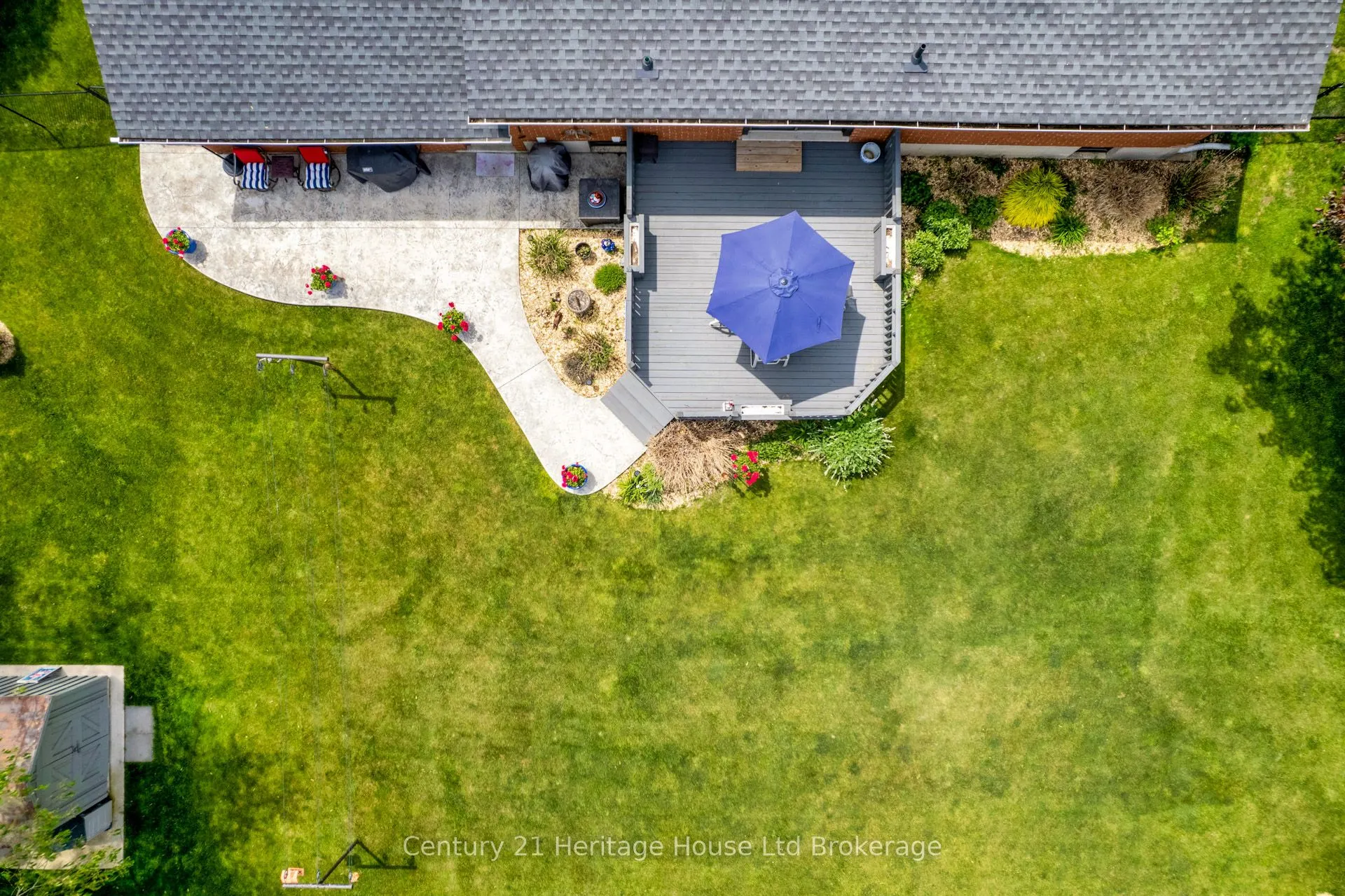35 Tanager Drive