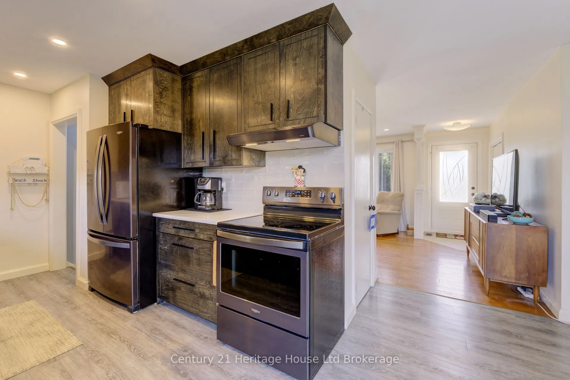 35 Tanager Drive