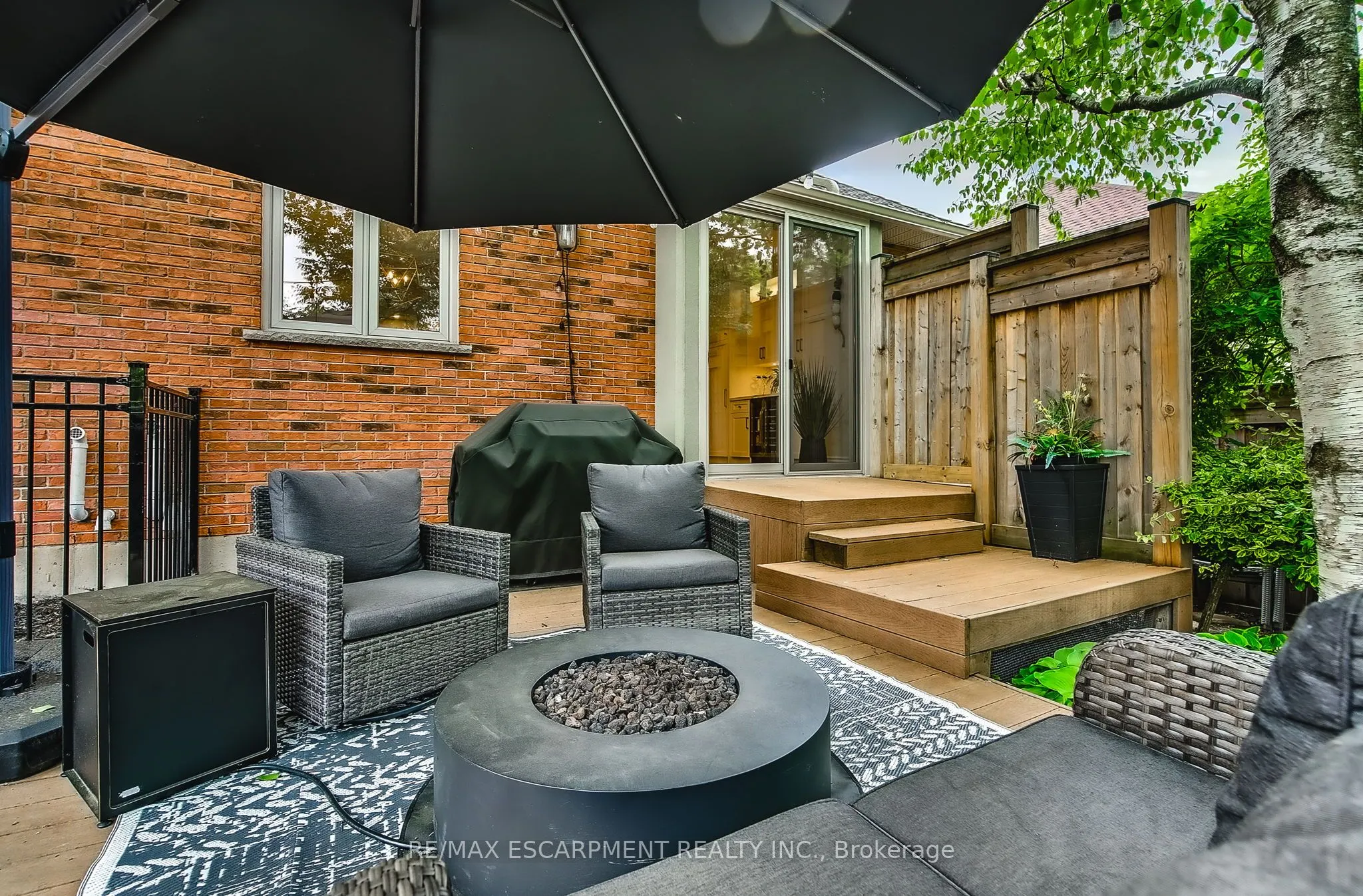 447 GOLF LINKS Road