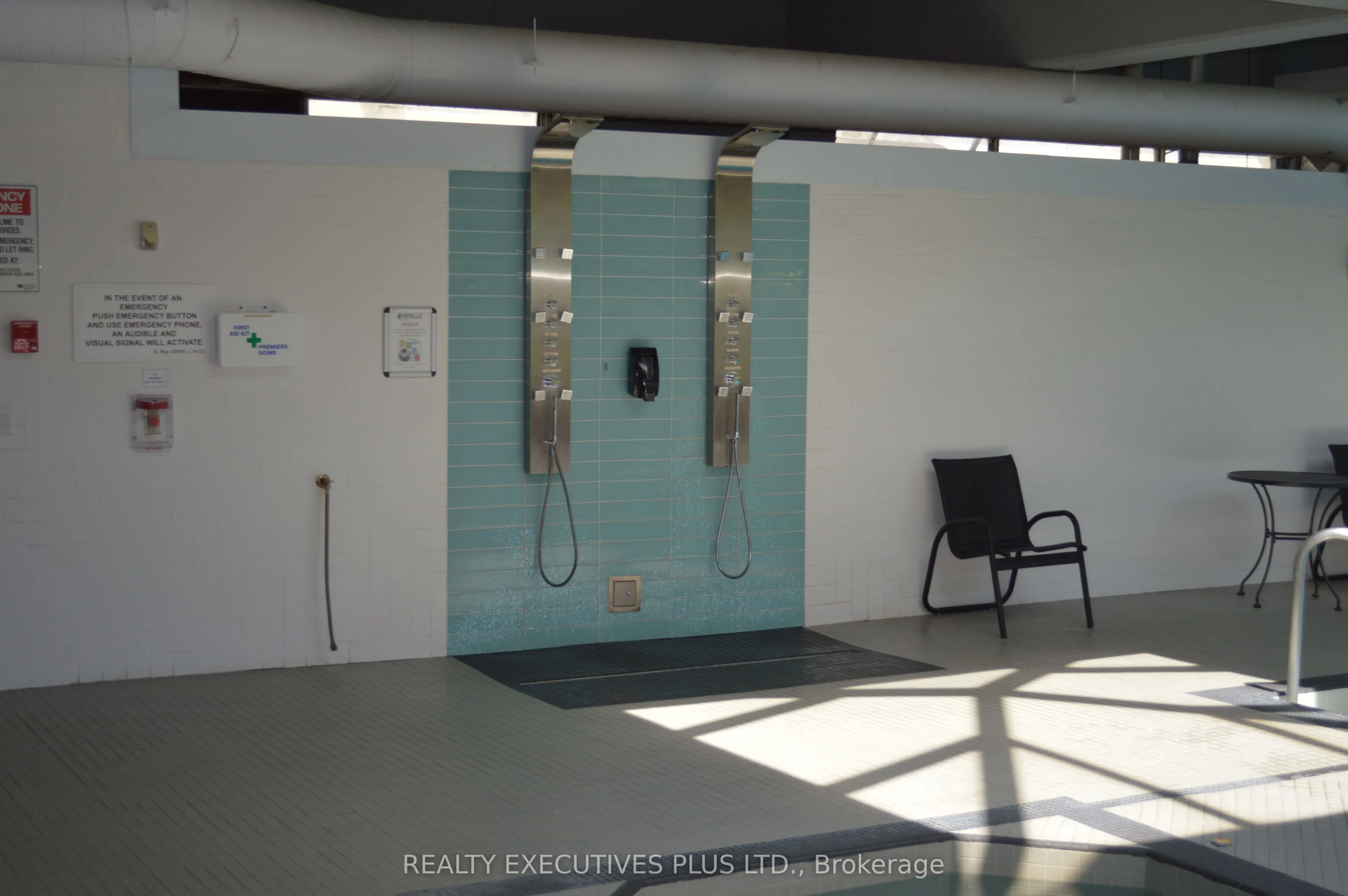 530 Laurier Avenue W, #403