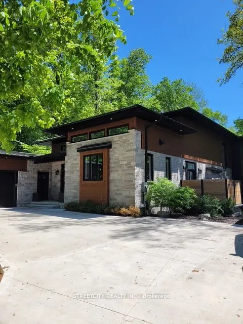 141 Baldwin Street