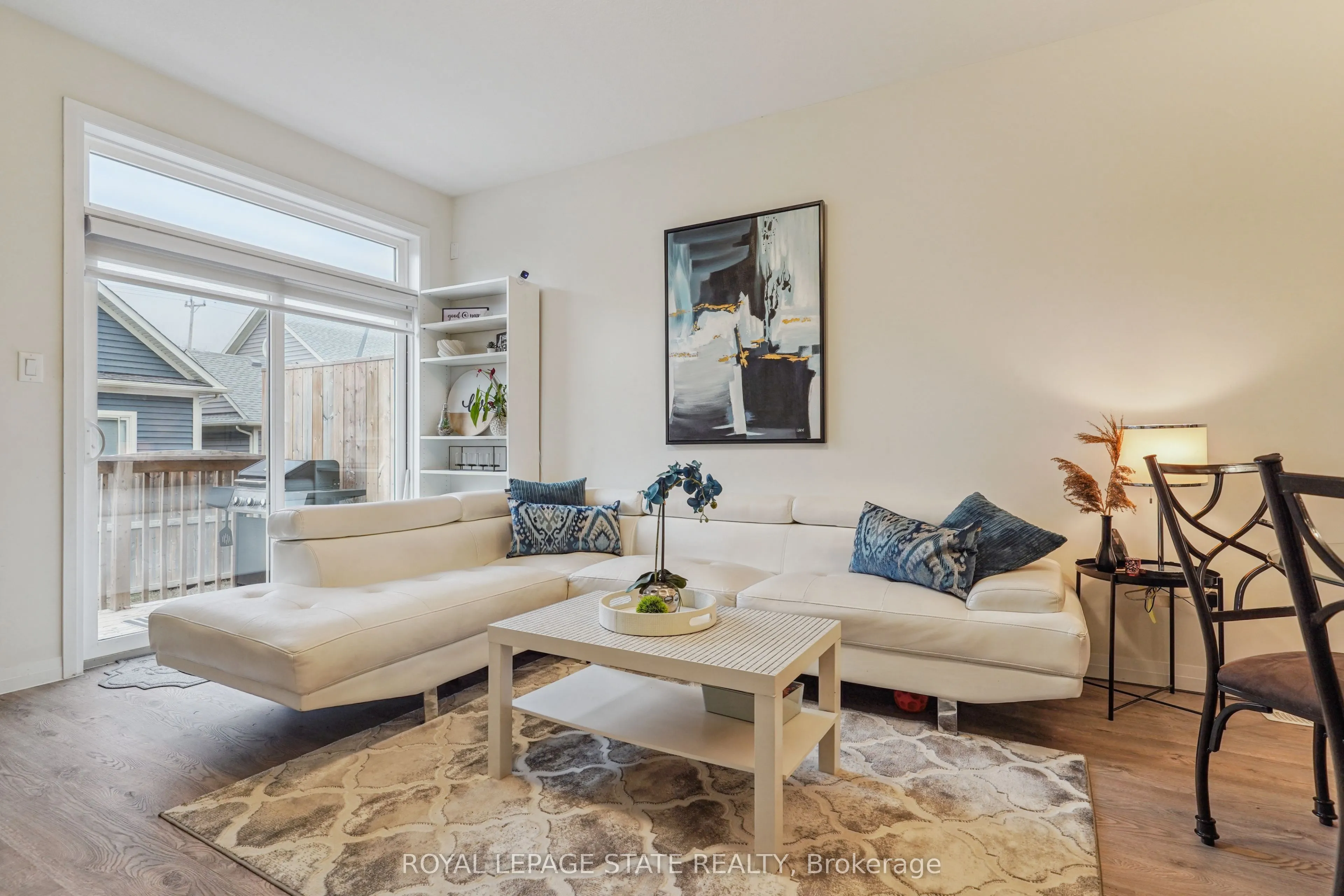 18 South Coast Circle