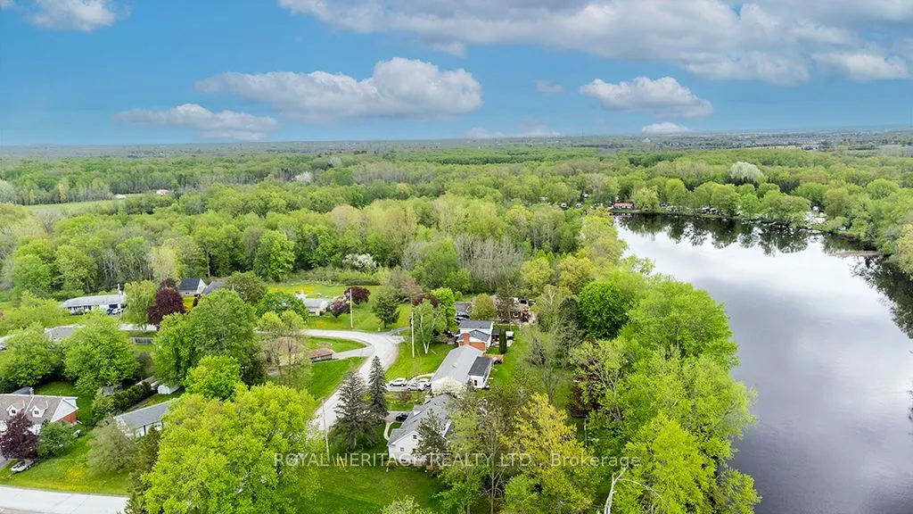 80 Greenfield Park