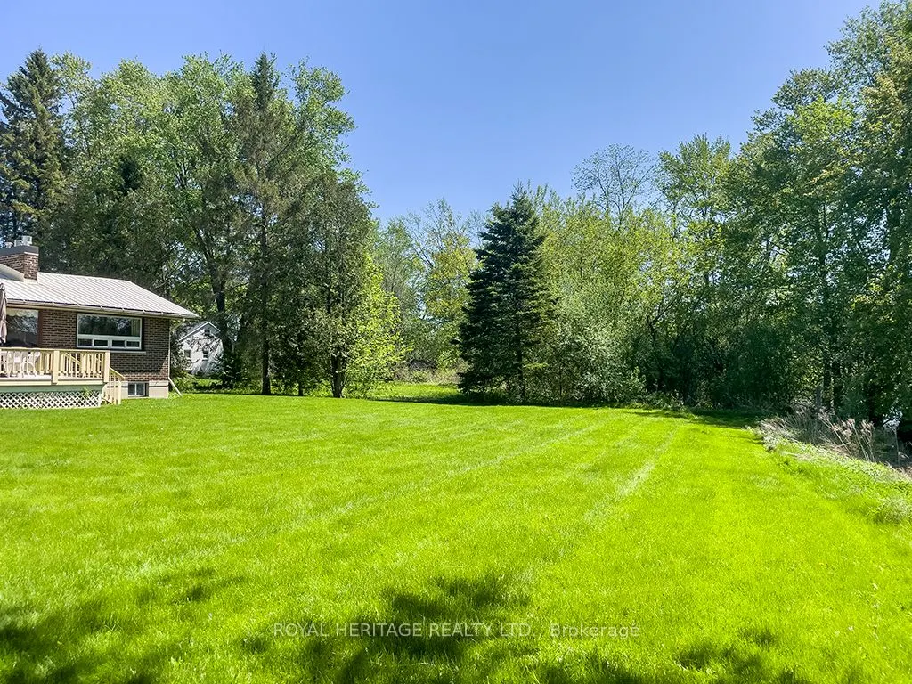 80 Greenfield Park