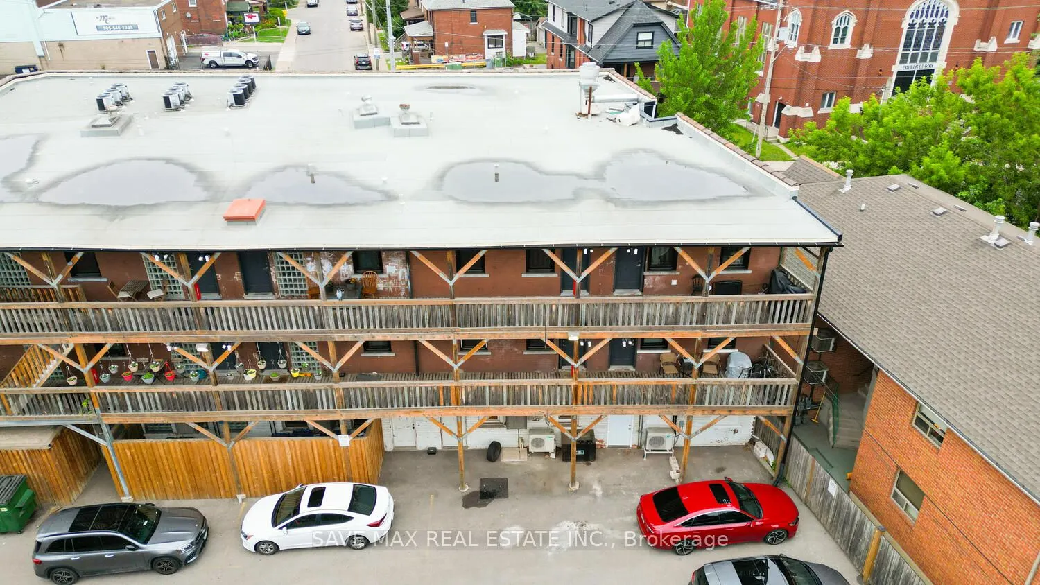 1010 King Street E