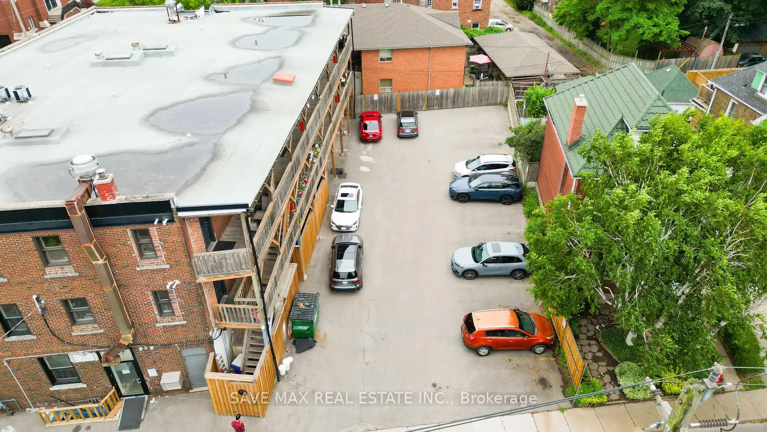 1010 King Street E