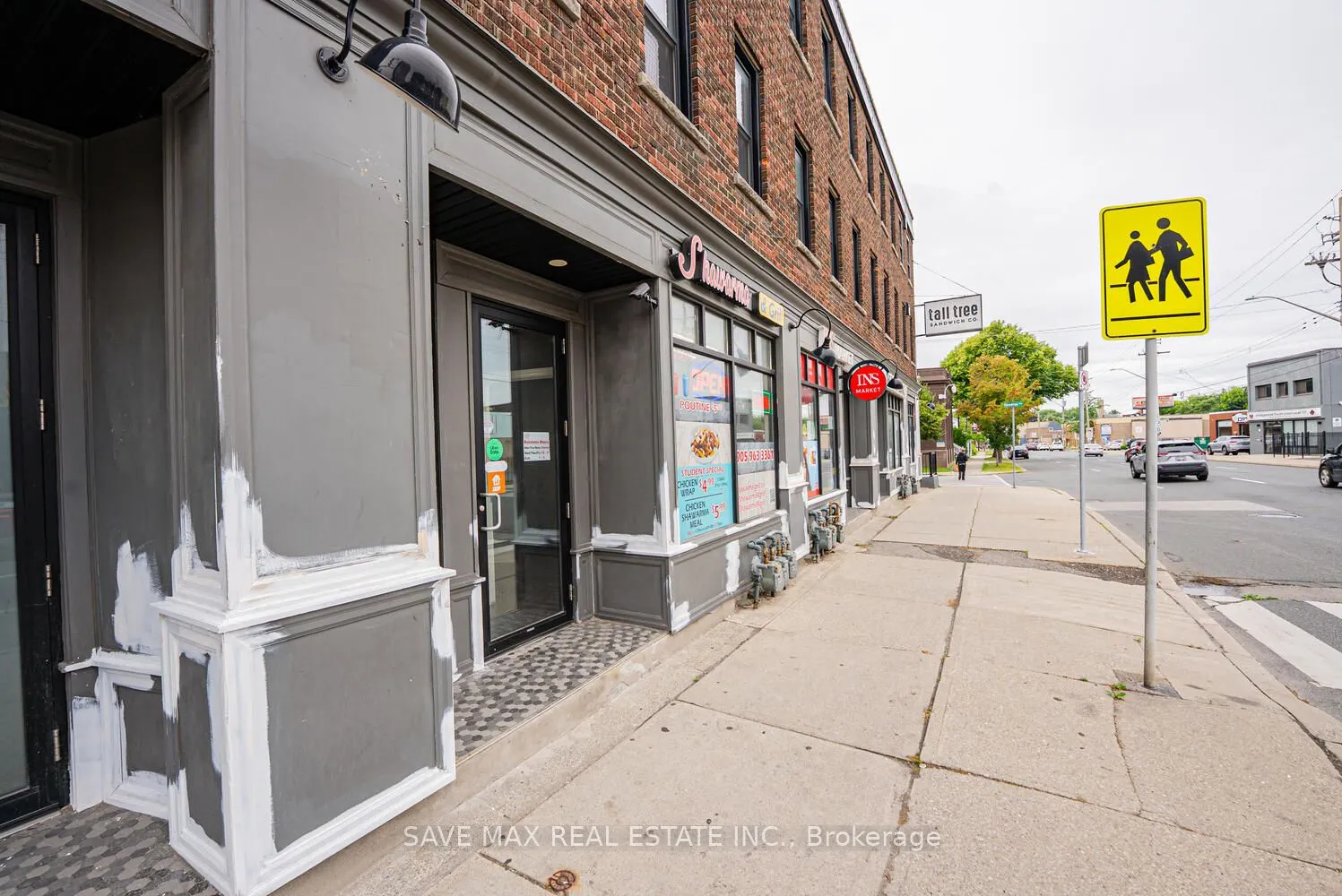 1010 King Street E
