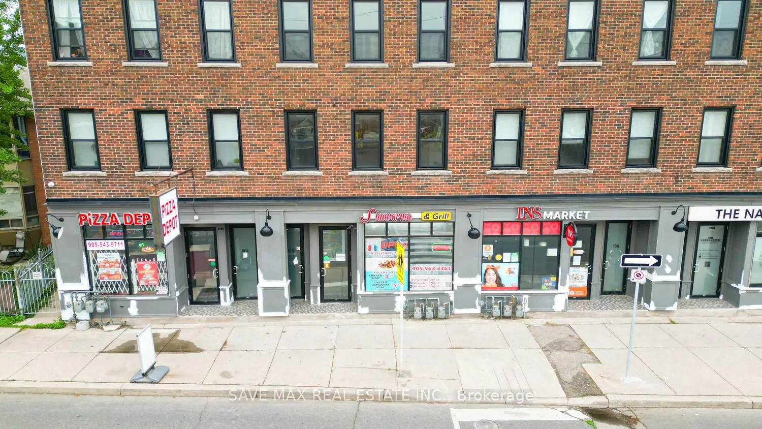 1010 King Street E