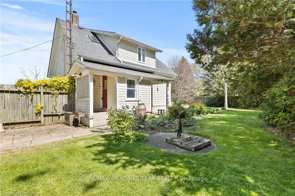 1386 McNab Road