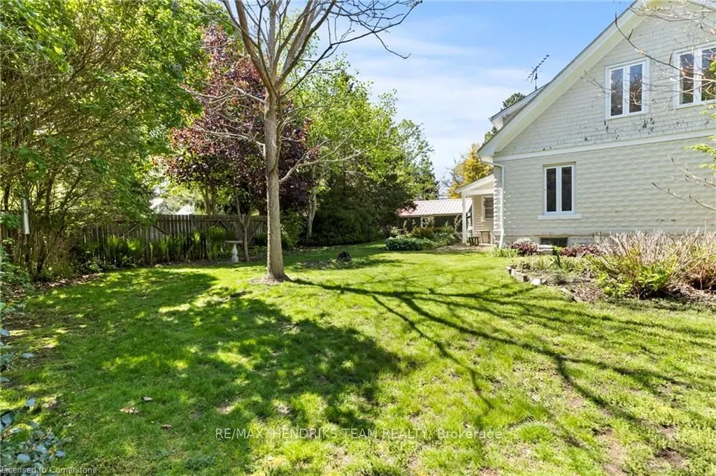 1386 McNab Road